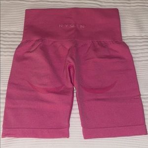 nvgtn curve shorts